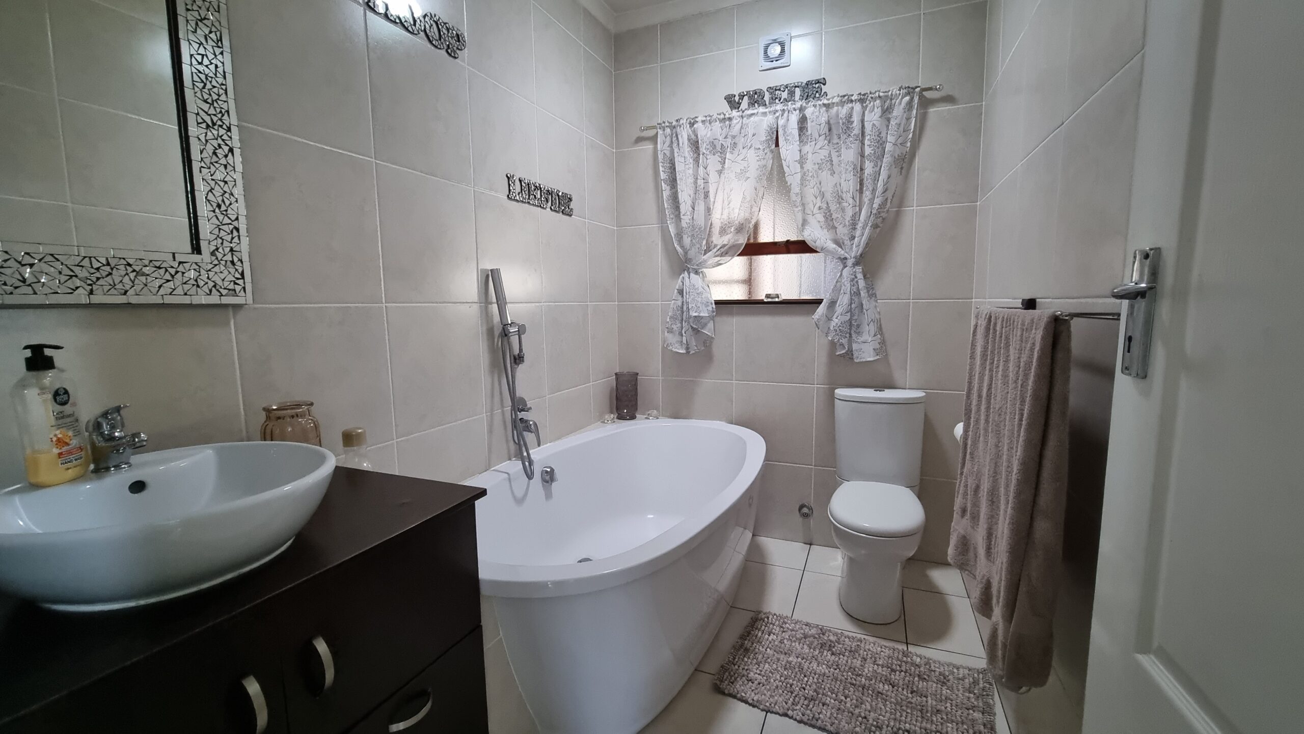38 Lions Way Kraaifontein - Image 36