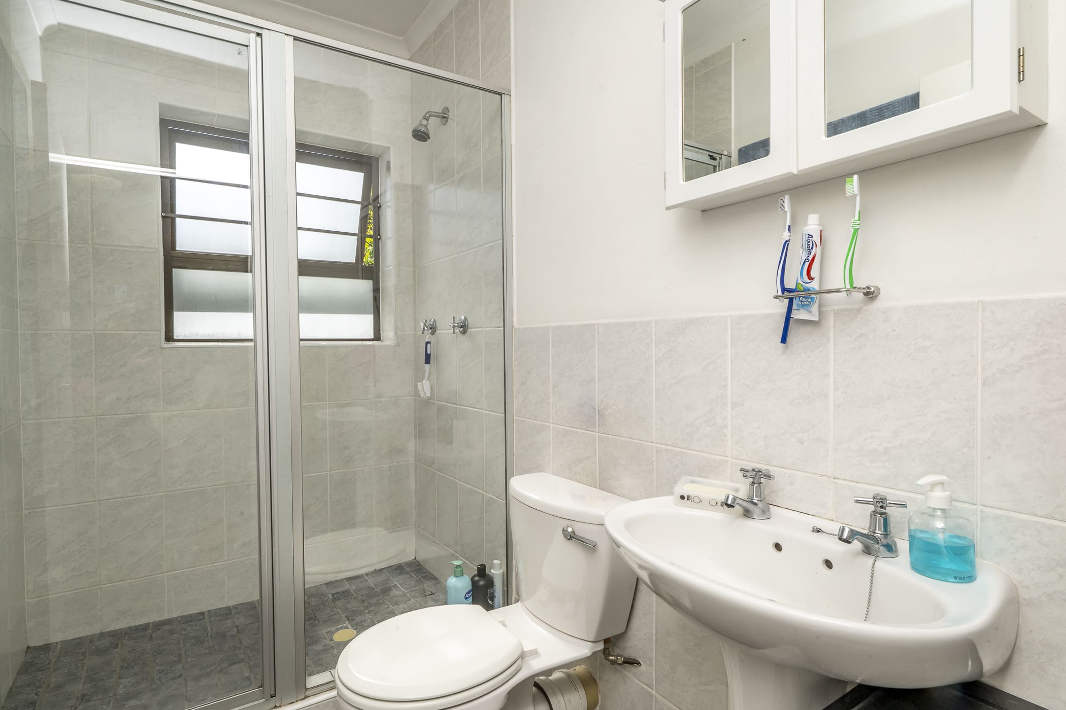 35 Meron Crescent Brackenfell - Image 12